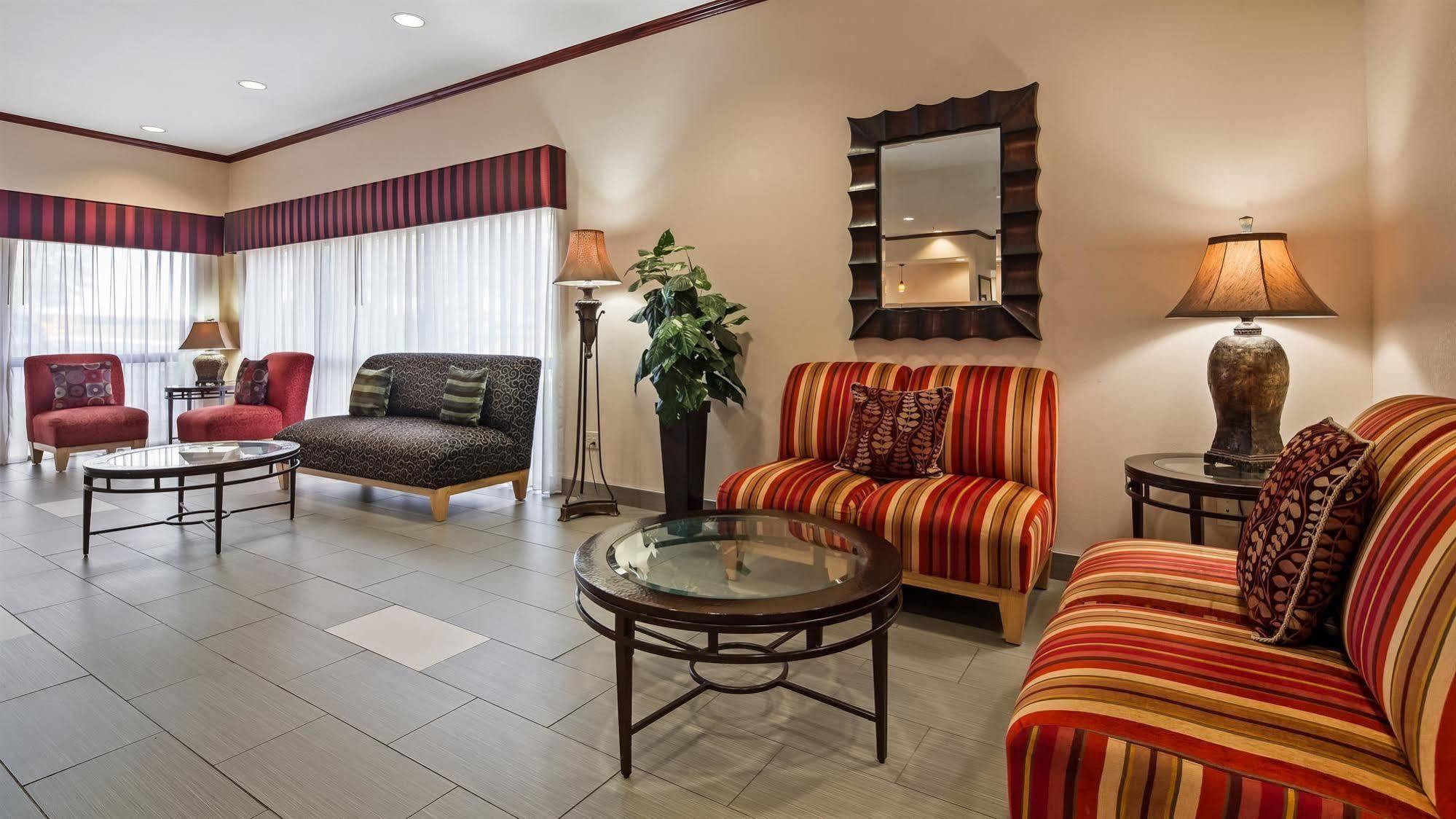 Best Western Plus Kansas City Airport - Kci East Exterior foto